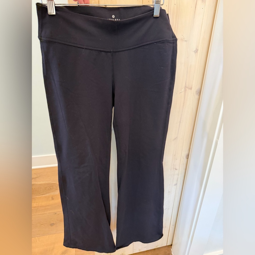 Athleta Black Women's Pants with back pockets, MP